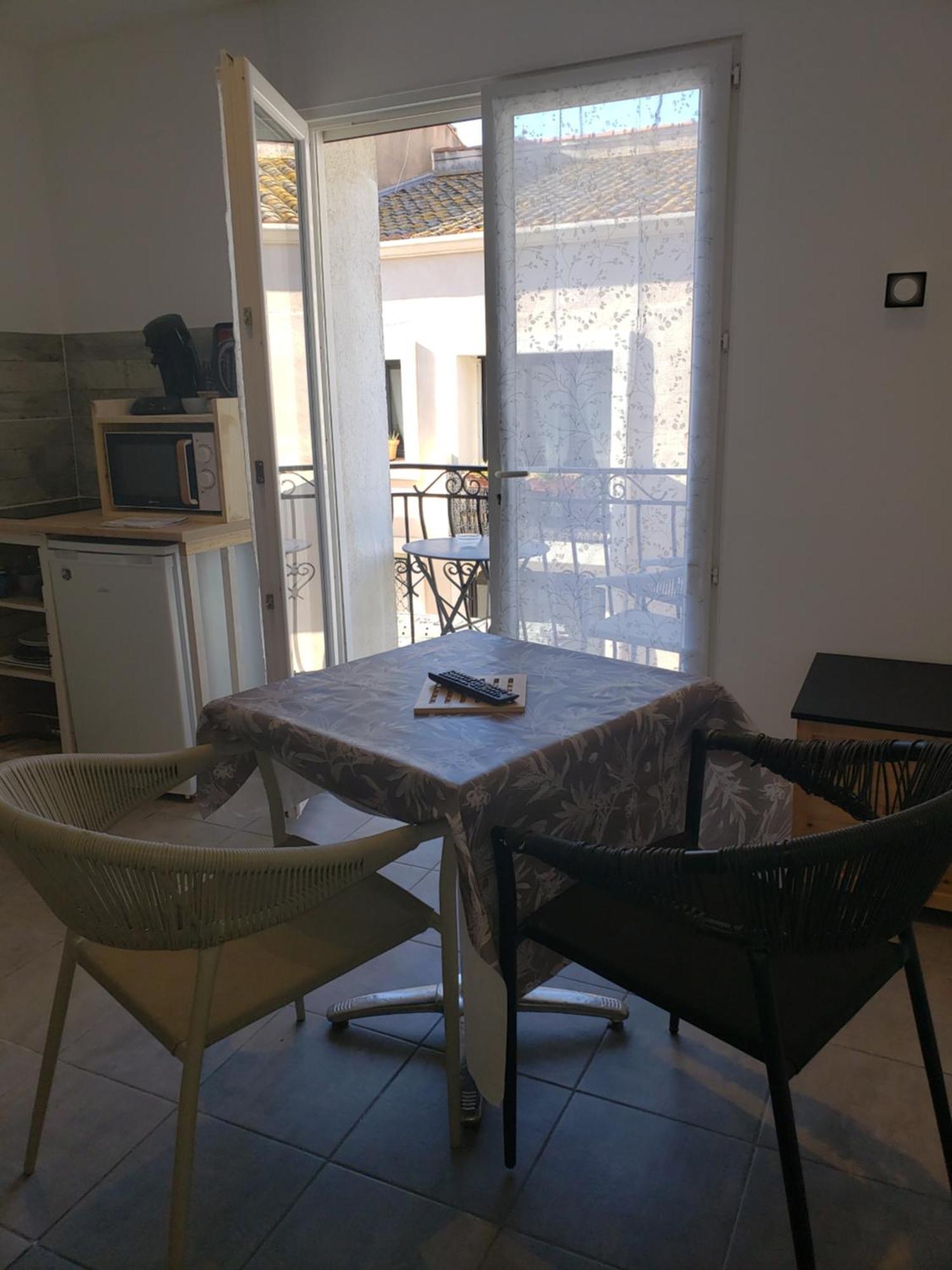 Apartament LocMèze Zewnętrze zdjęcie